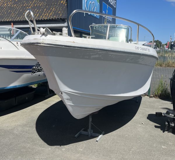 Jeanneau cap camarat 575